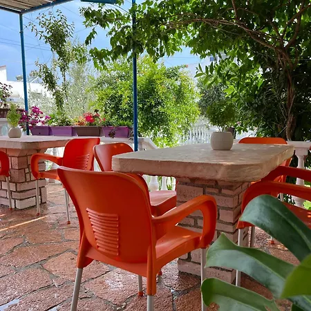 Гостевой дом Laura *