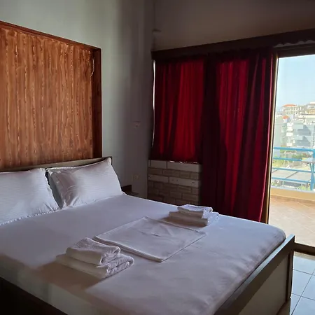 Laura Гостевой дом *