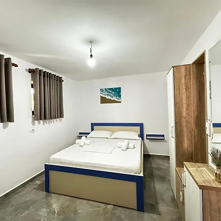 Laura Гостевой дом